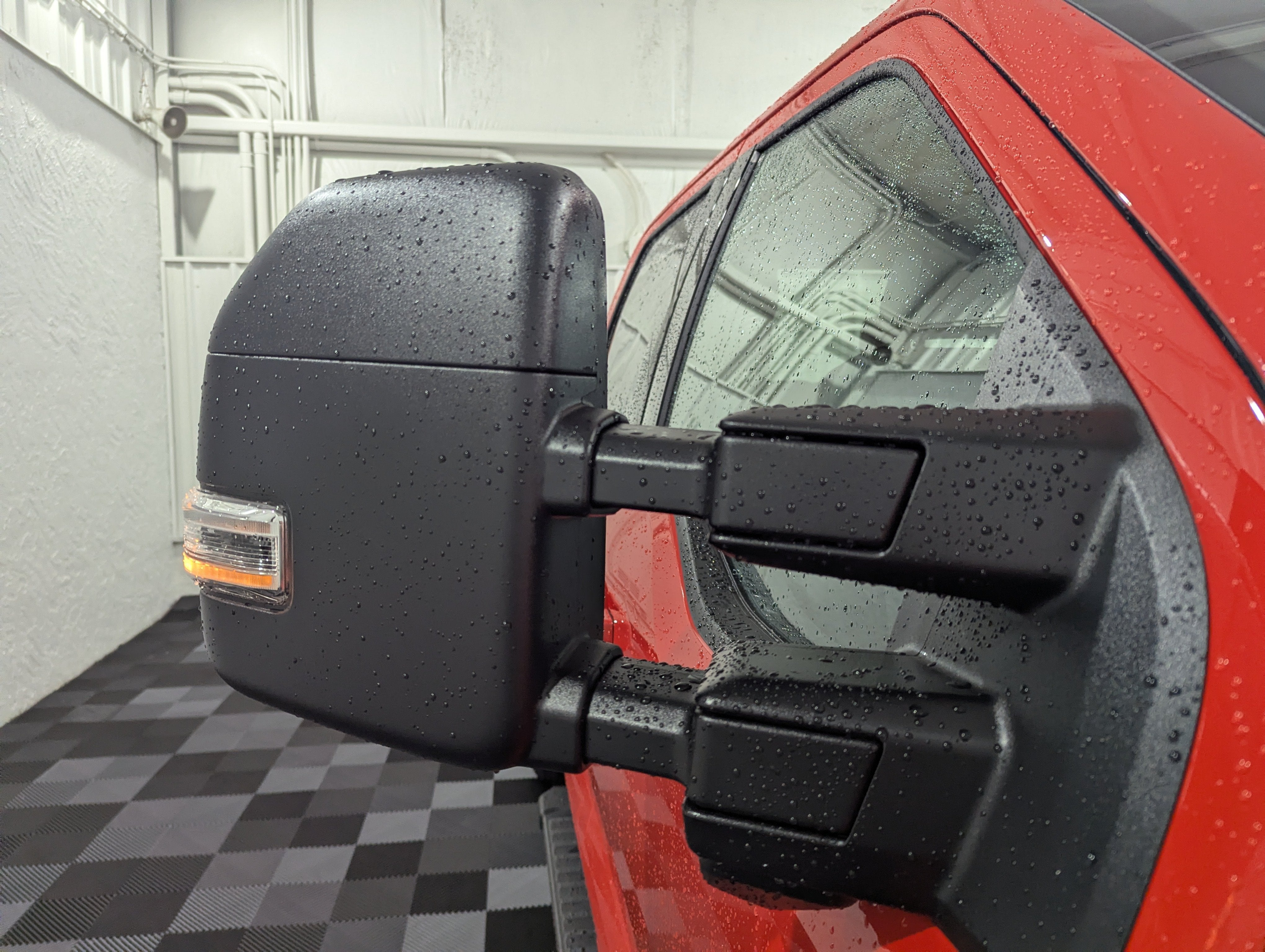 2027 Ford Super Duty F-250 SRW XLT