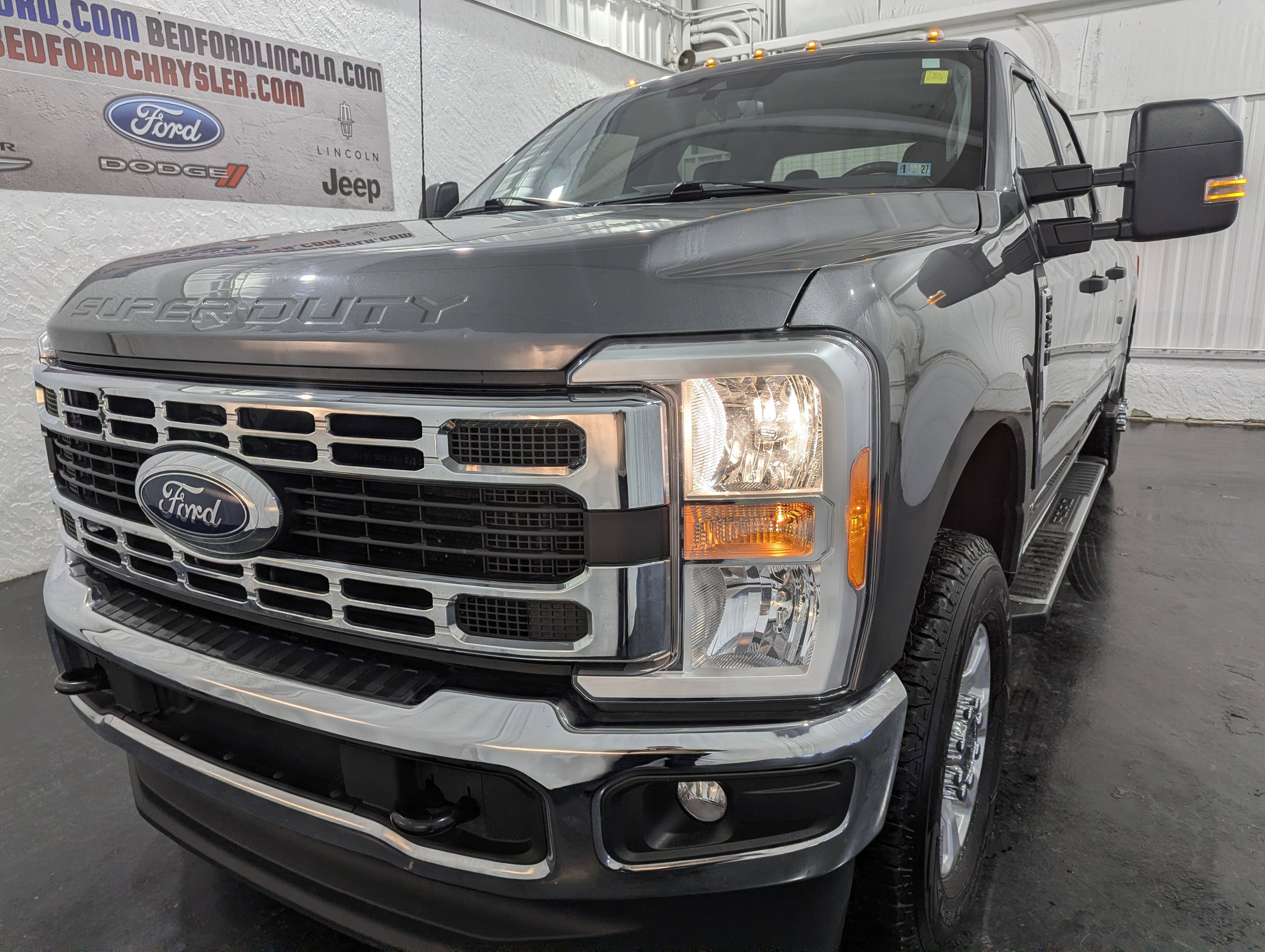 2023 Ford Super Duty F-250 SRW XLT
