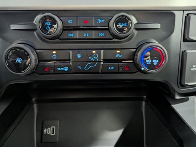 2027 Ford Super Duty F-250 SRW XLT Carhartt Edition