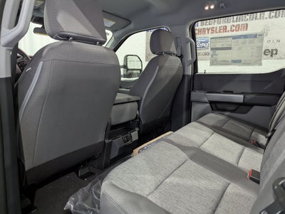 2027 Ford Super Duty F-250 SRW STX Tremor