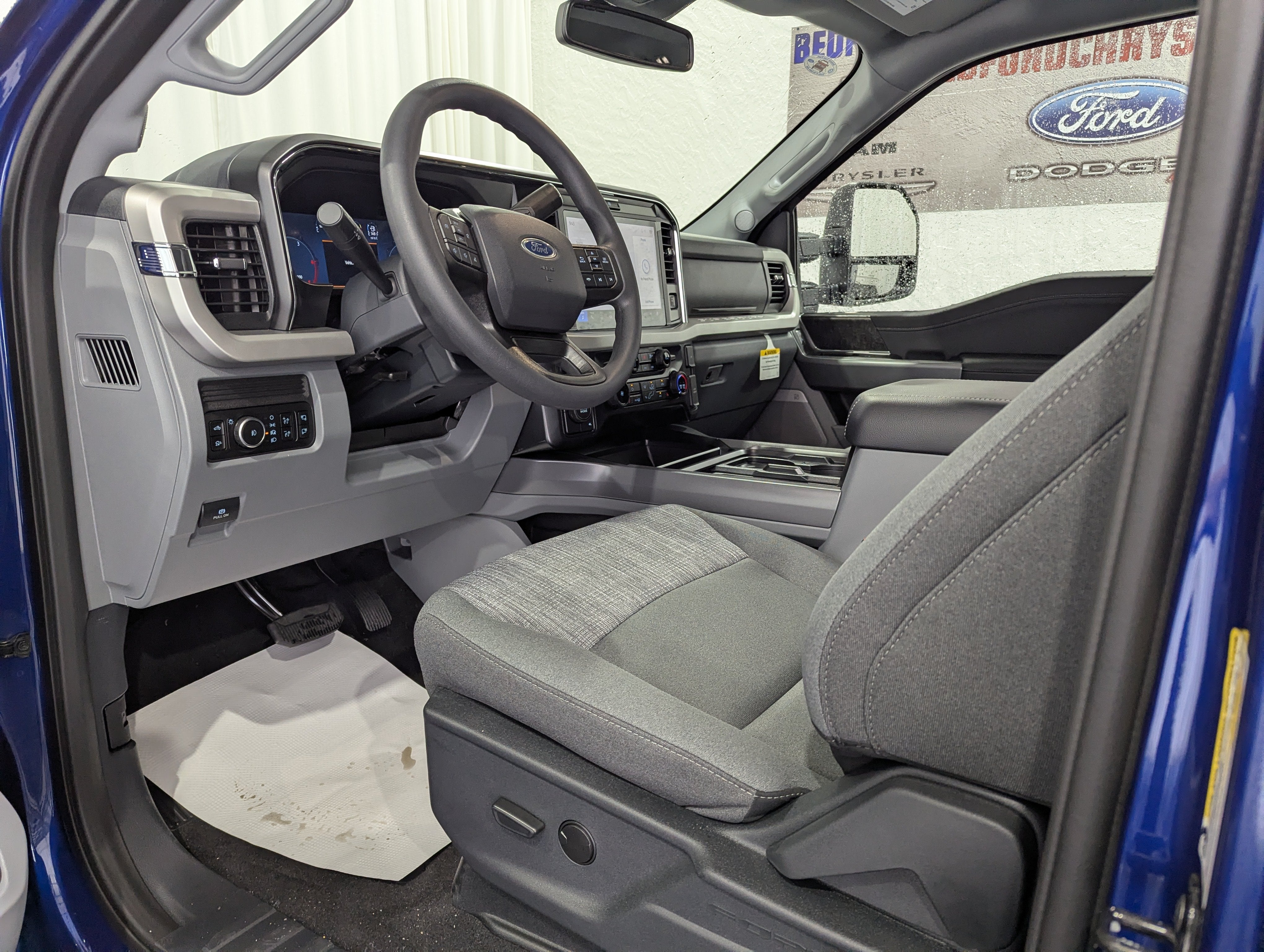 2026 Ford Super Duty F-250 SRW XLT