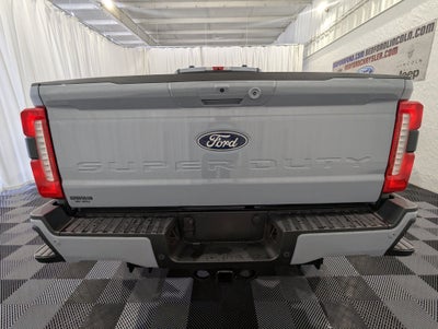 2027 Ford Super Duty F-350 SRW LARIAT