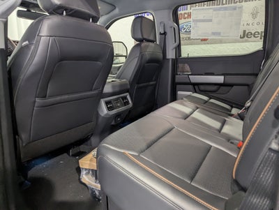 2027 Ford Super Duty F-350 SRW LARIAT