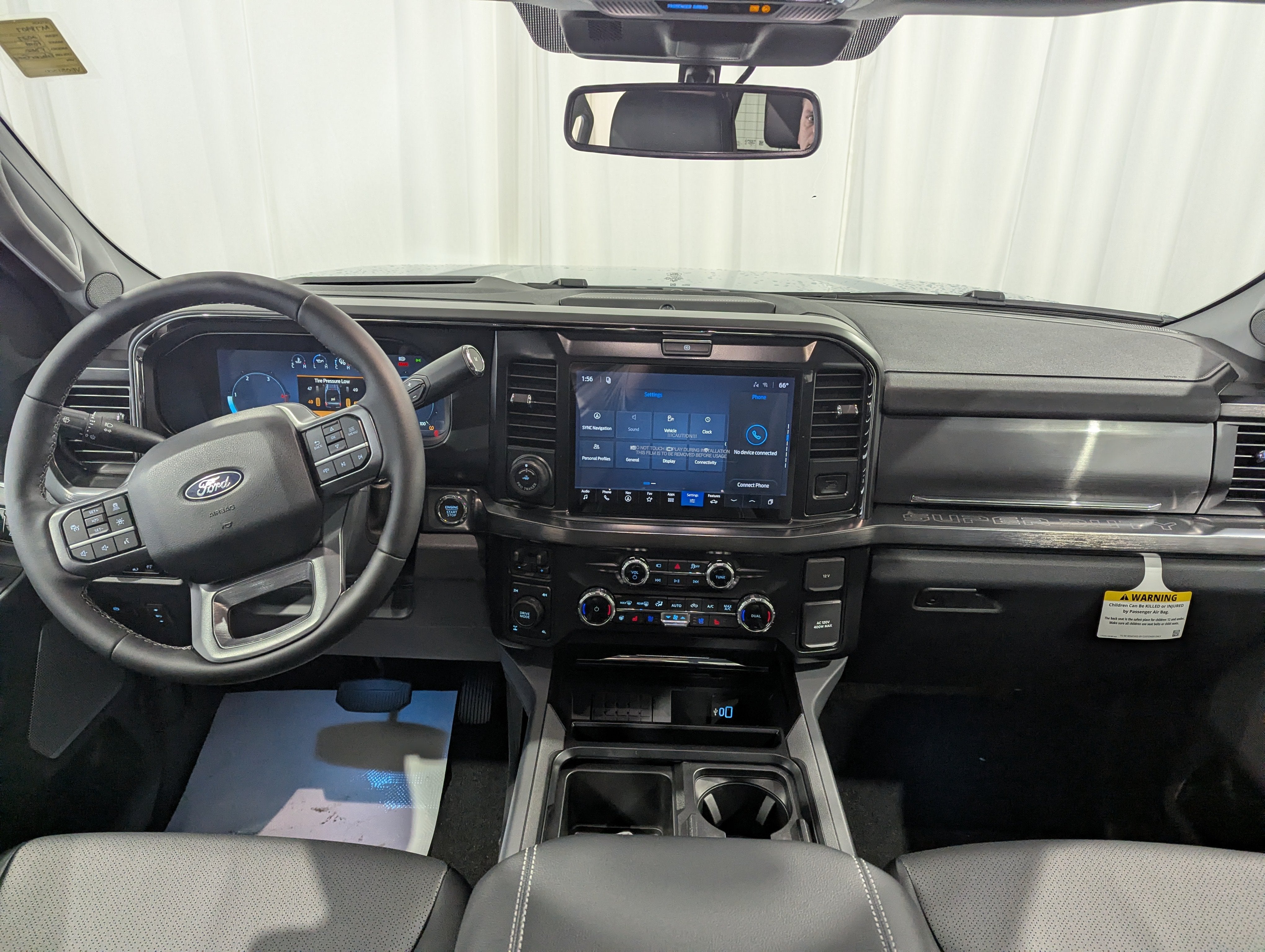 2027 Ford Super Duty F-350 SRW LARIAT