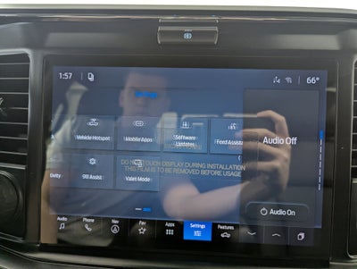 2027 Ford Super Duty F-350 SRW LARIAT