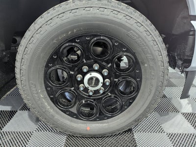 2027 Ford Super Duty F-350 SRW LARIAT