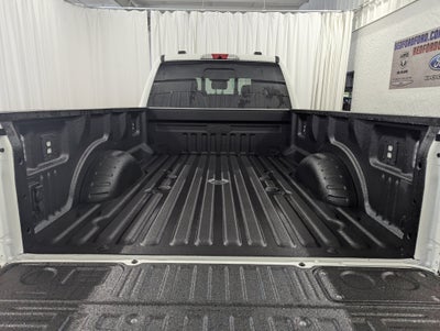2027 Ford Super Duty F-350 SRW Lariat