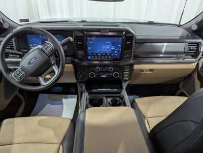2027 Ford Super Duty F-350 SRW LARIAT