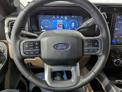2027 Ford Super Duty F-350 SRW LARIAT