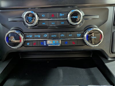 2027 Ford Super Duty F-350 SRW LARIAT