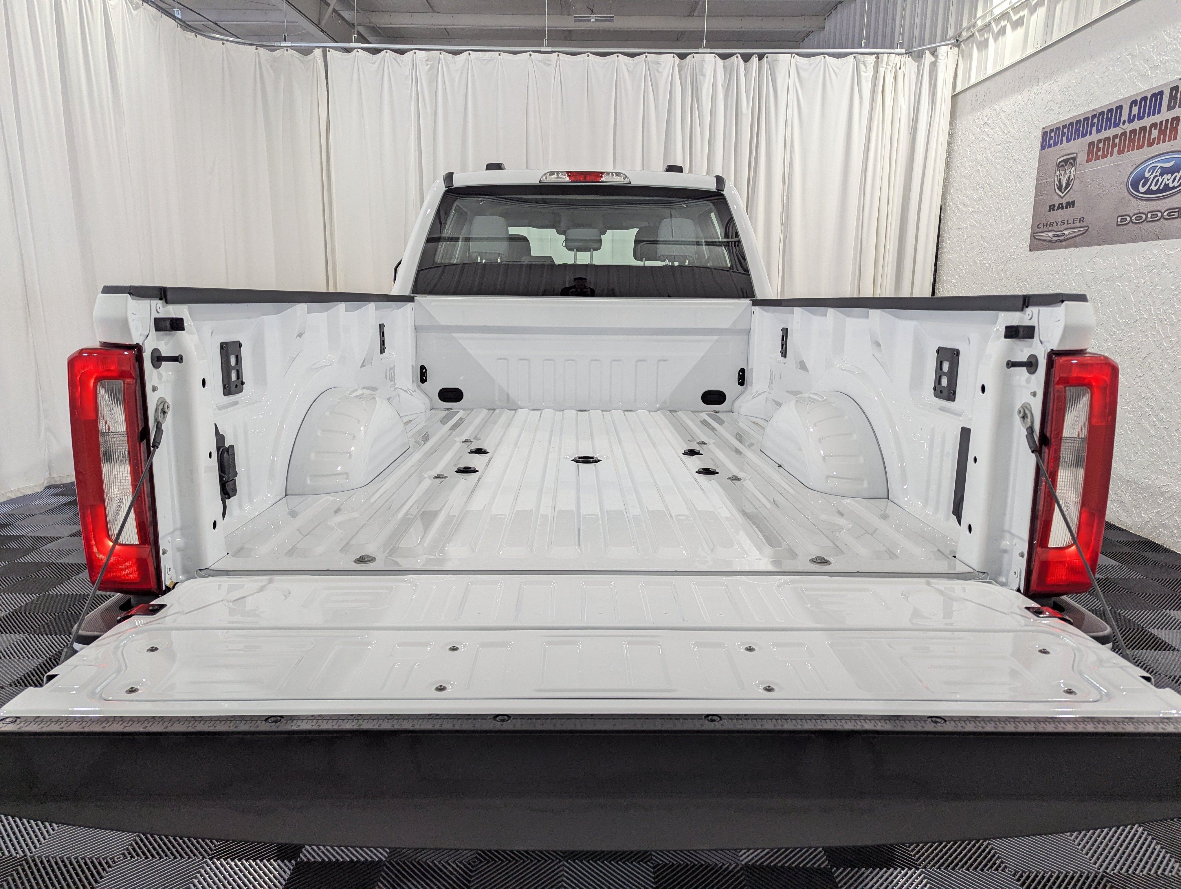 2026 Ford Super Duty F-350 SRW XL