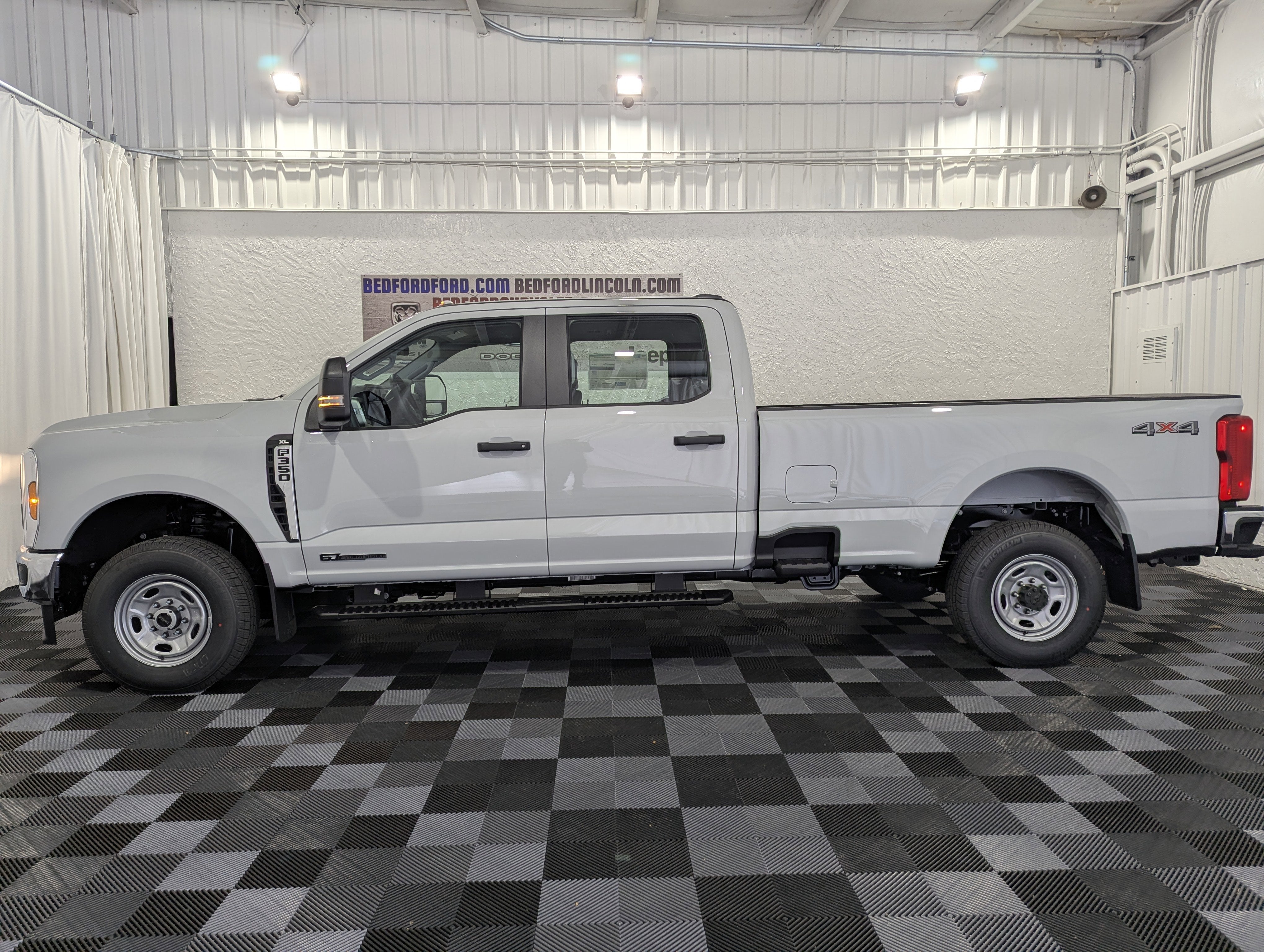 2026 Ford Super Duty F-350 SRW XL