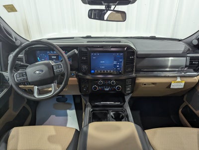 2027 Ford Super Duty F-350 DRW Lariat