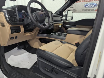 2027 Ford Super Duty F-350 DRW Lariat