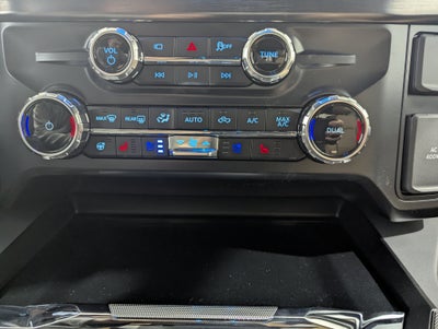 2027 Ford Super Duty F-350 DRW Lariat