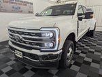 2027 Ford Super Duty F-350 DRW Lariat