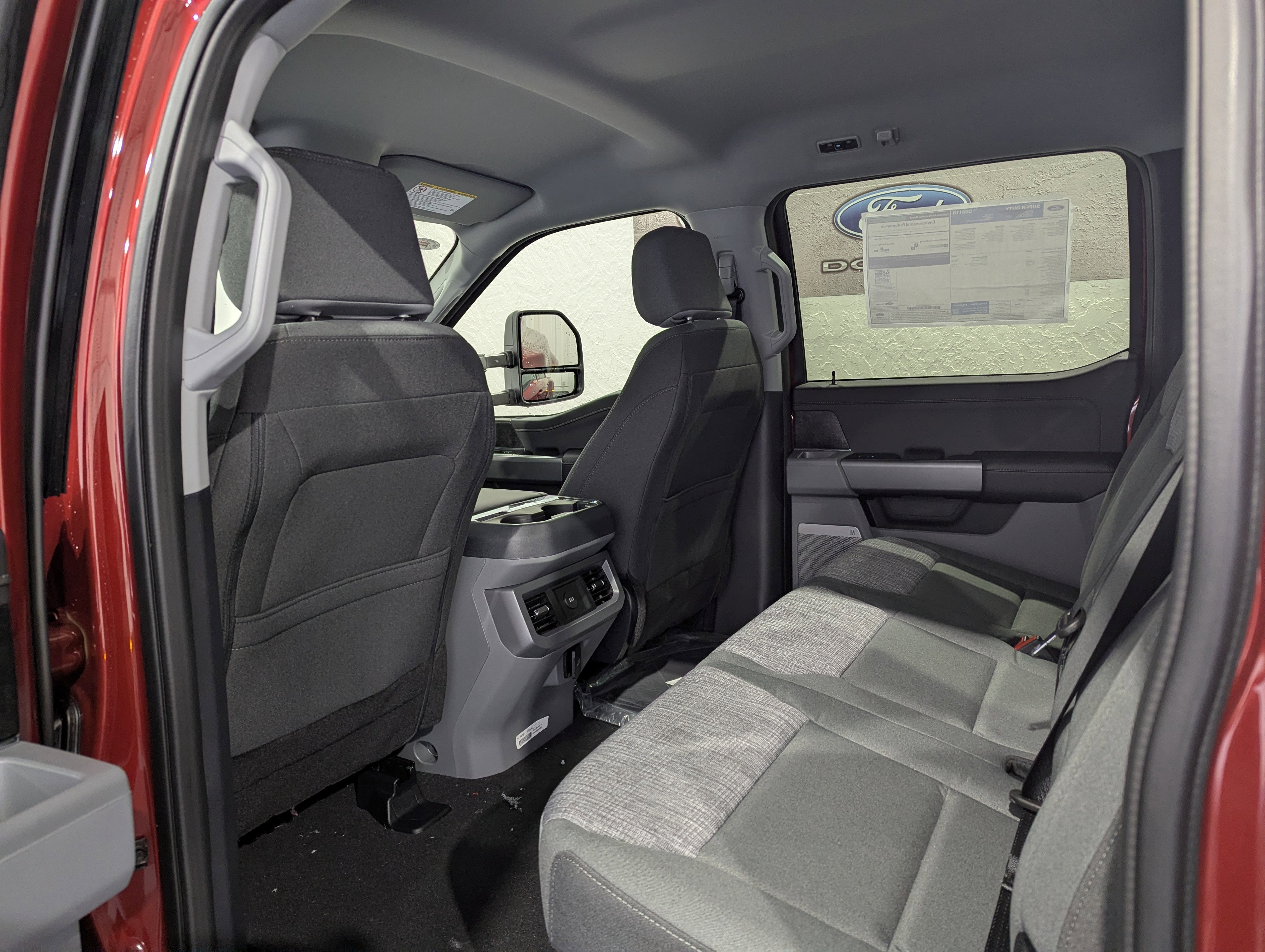 2026 Ford Super Duty F-350 DRW XLT