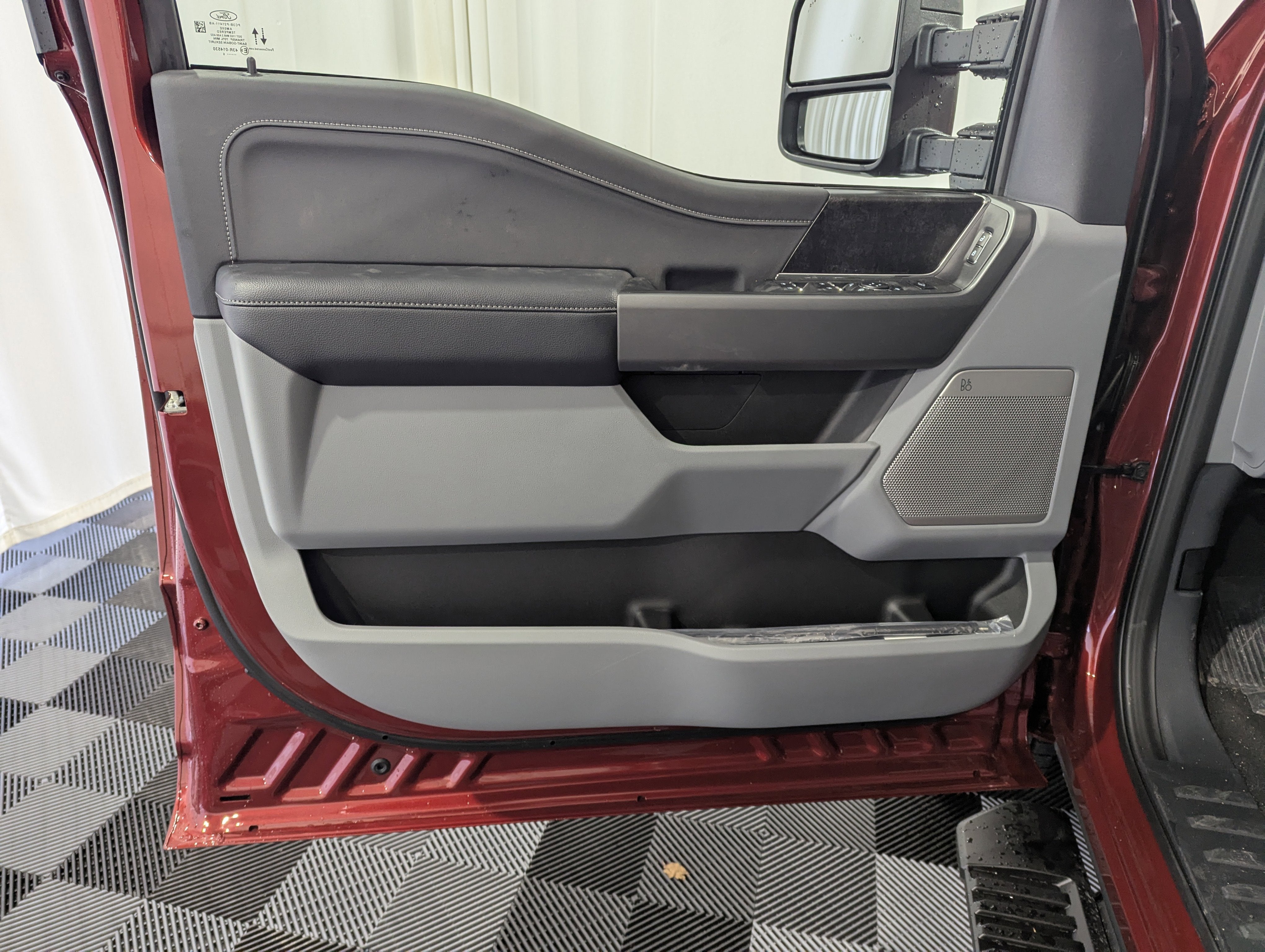 2026 Ford Super Duty F-350 DRW XLT