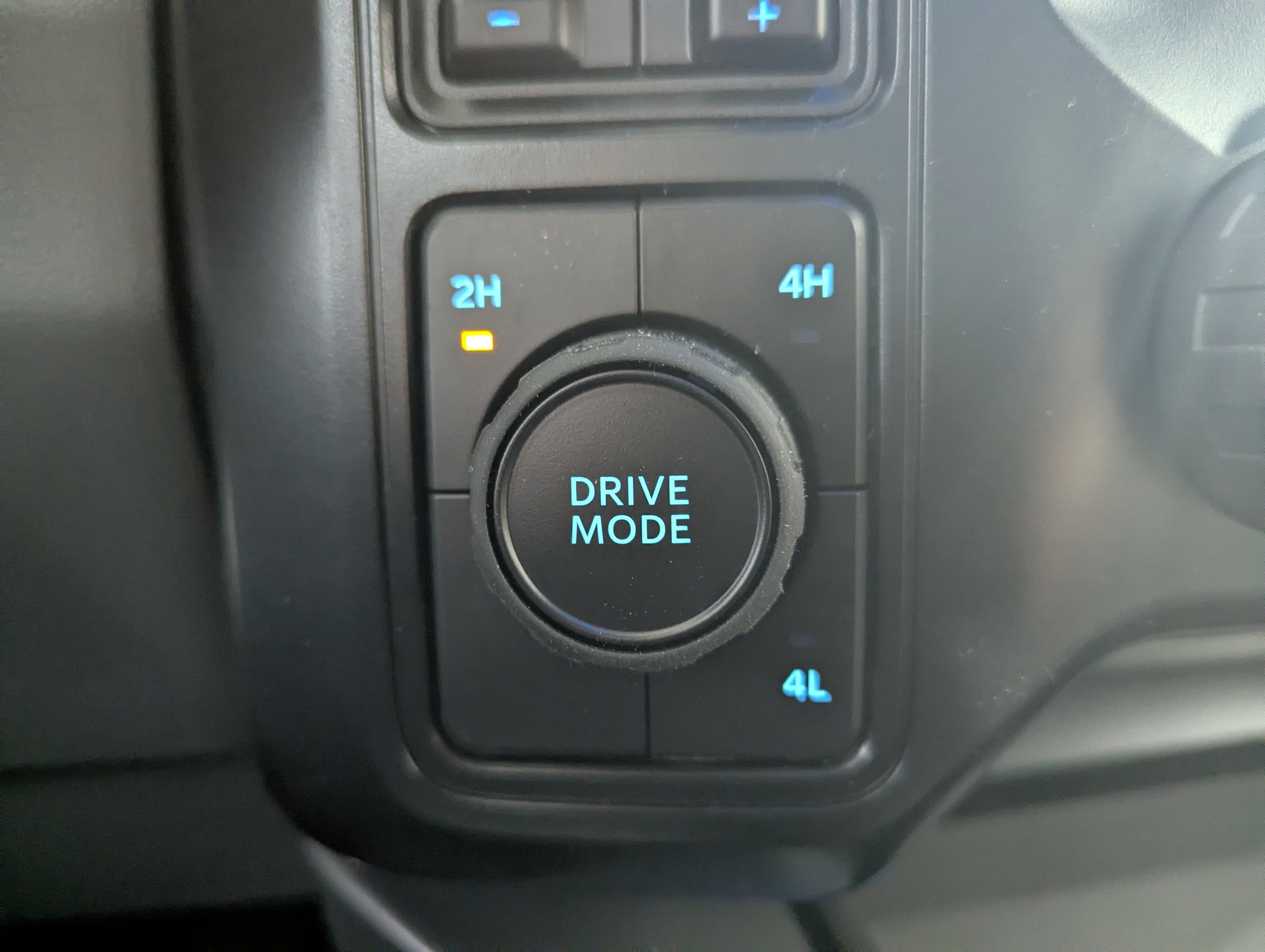 2026 Ford Super Duty F-350 DRW XLT