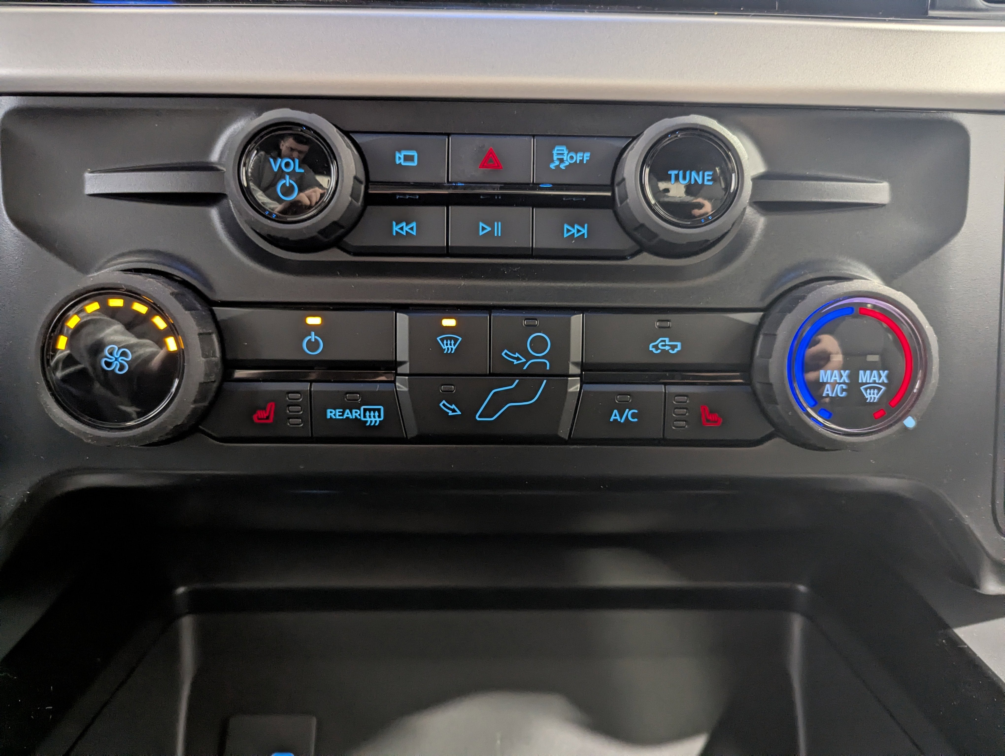 2026 Ford Super Duty F-350 DRW XLT