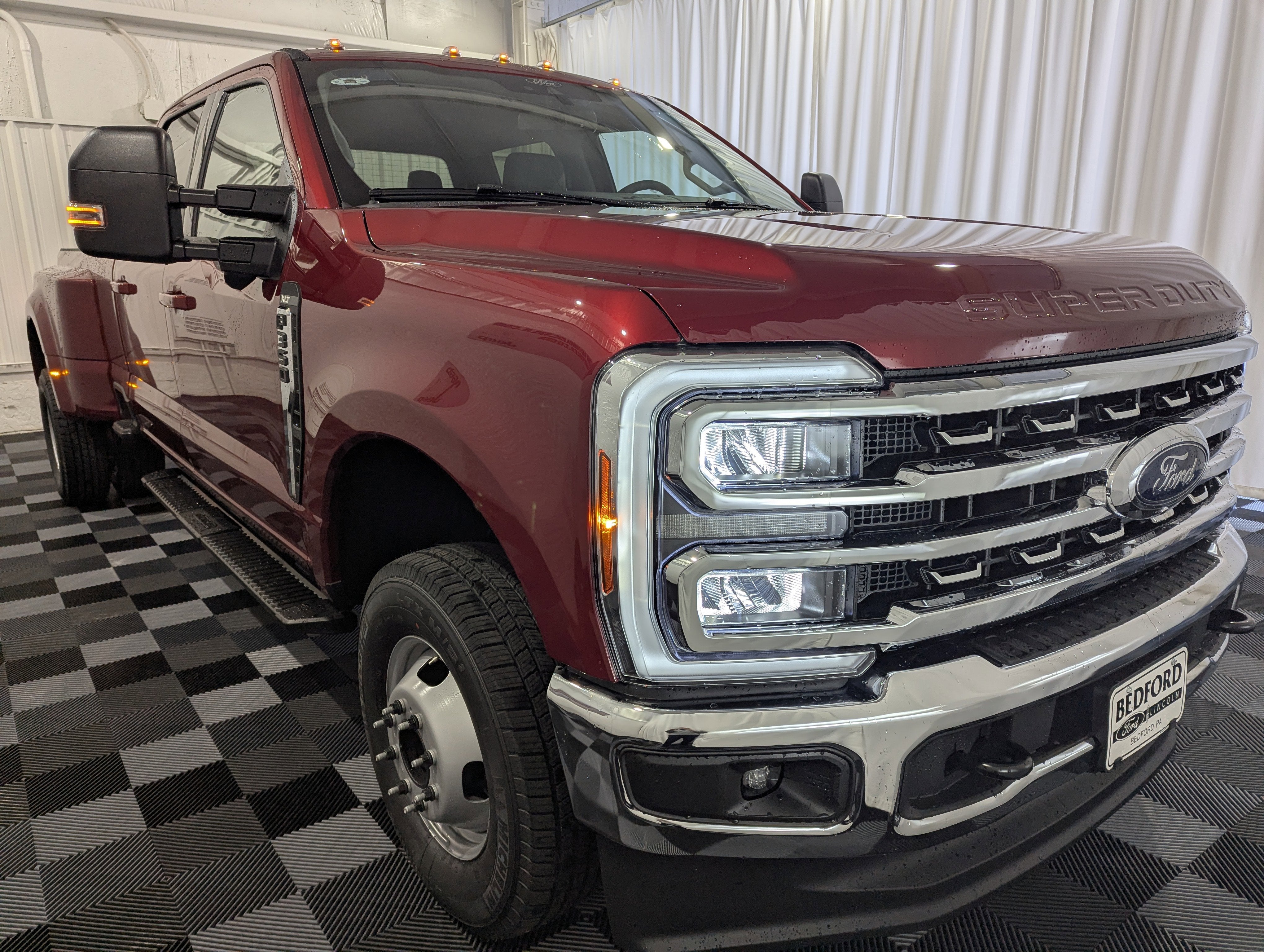 2026 Ford Super Duty F-350 DRW XLT