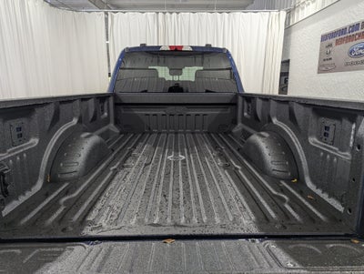 2027 Ford Super Duty F-350 DRW XLT