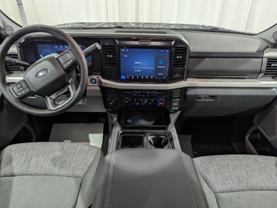 2027 Ford Super Duty F-350 DRW XLT