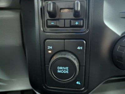 2027 Ford Super Duty F-350 DRW XLT