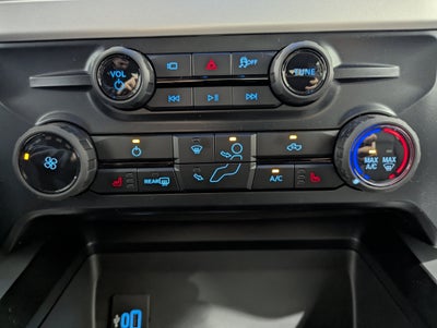 2027 Ford Super Duty F-350 DRW XLT