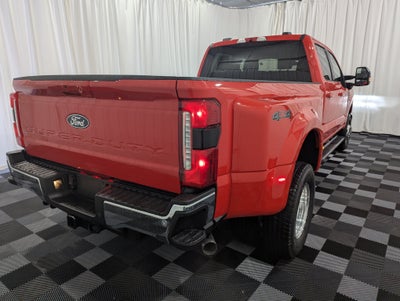 2027 Ford Super Duty F-350 DRW XLT
