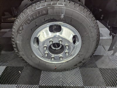 2027 Ford Super Duty F-350 DRW XLT