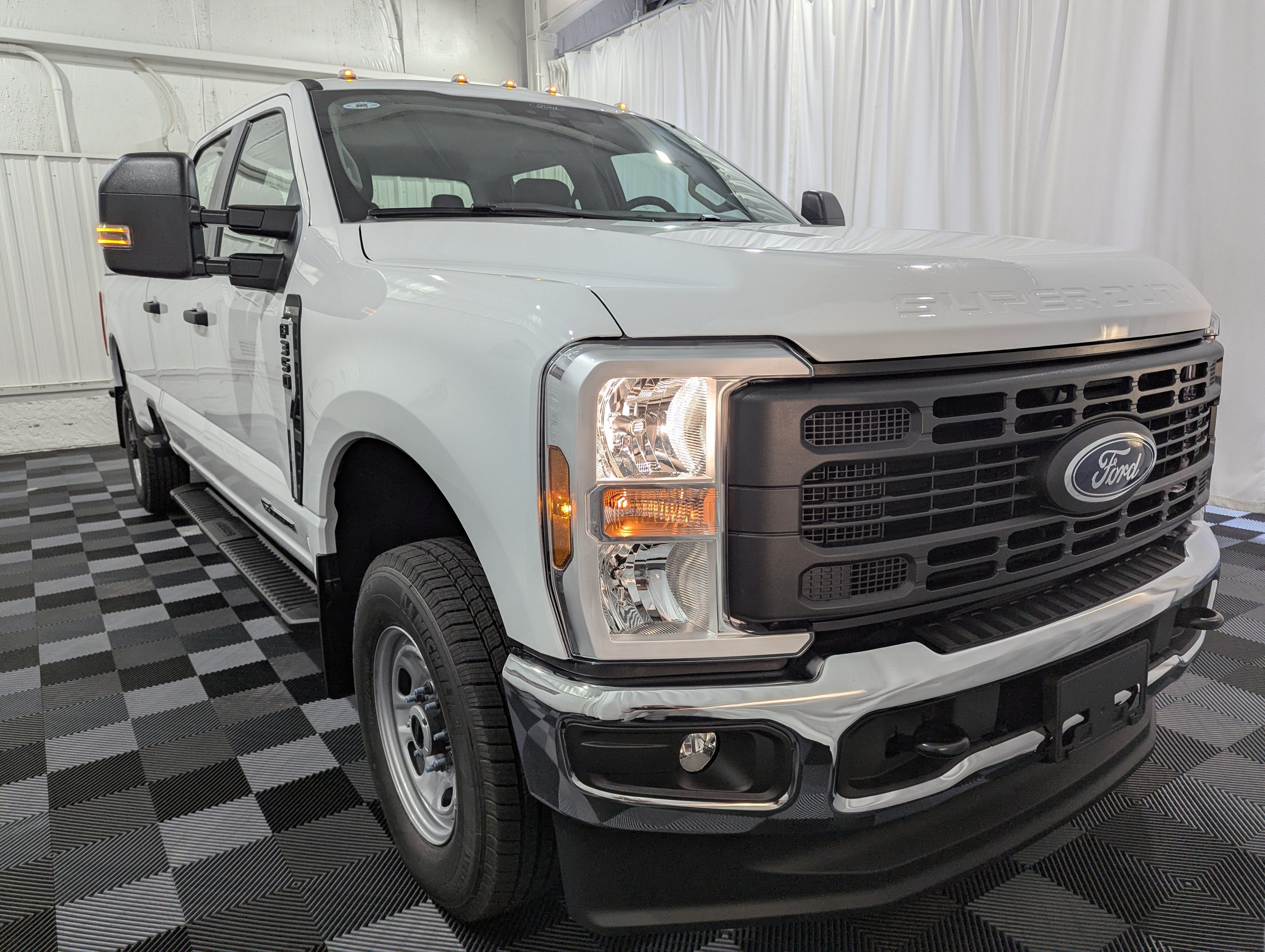2026 Ford F350 SUPER DUTY Platinum