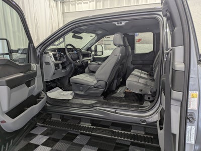 2026 Ford Super Duty F-350 SRW XL