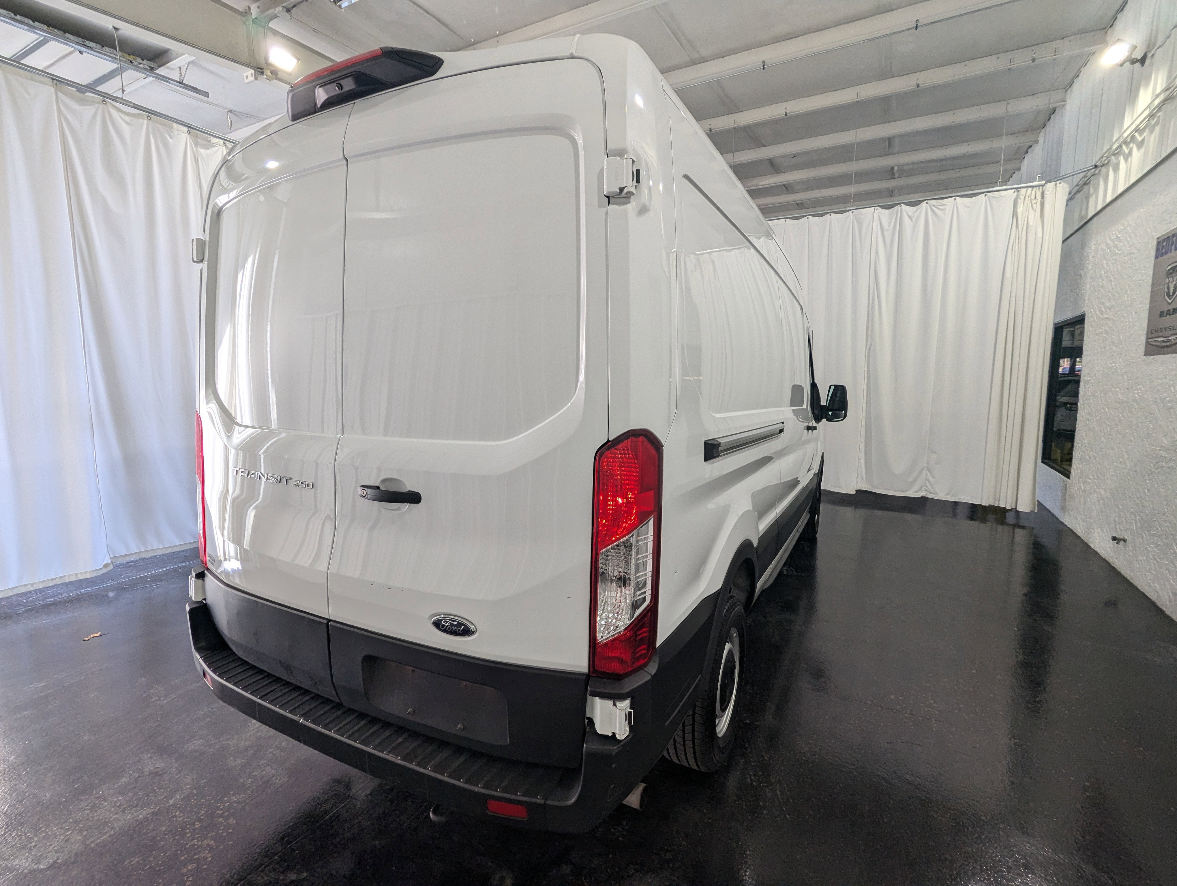 2023 Ford Transit Cargo Van Medium Roof RWD