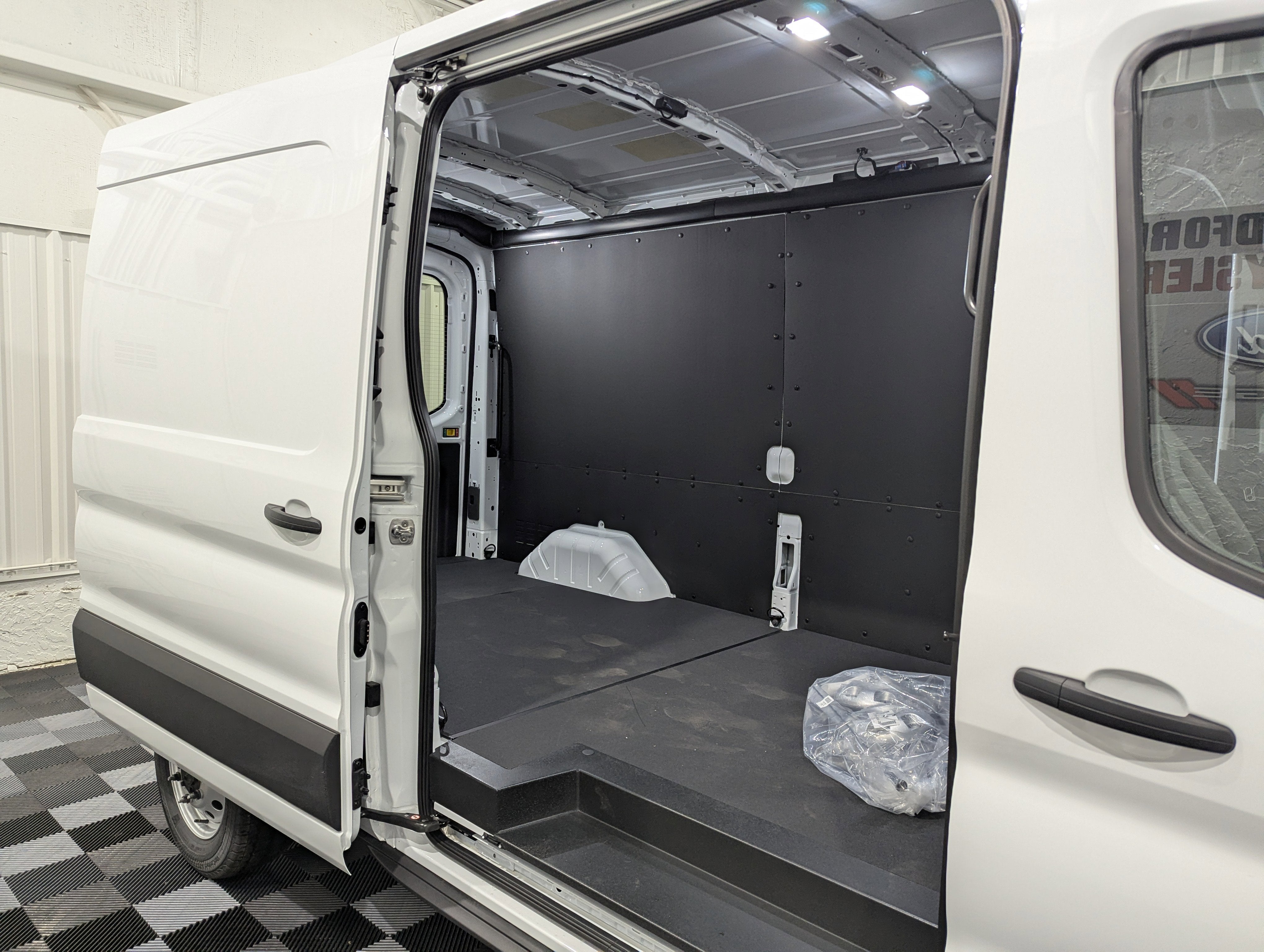 2026 Ford Transit Cargo Van CK