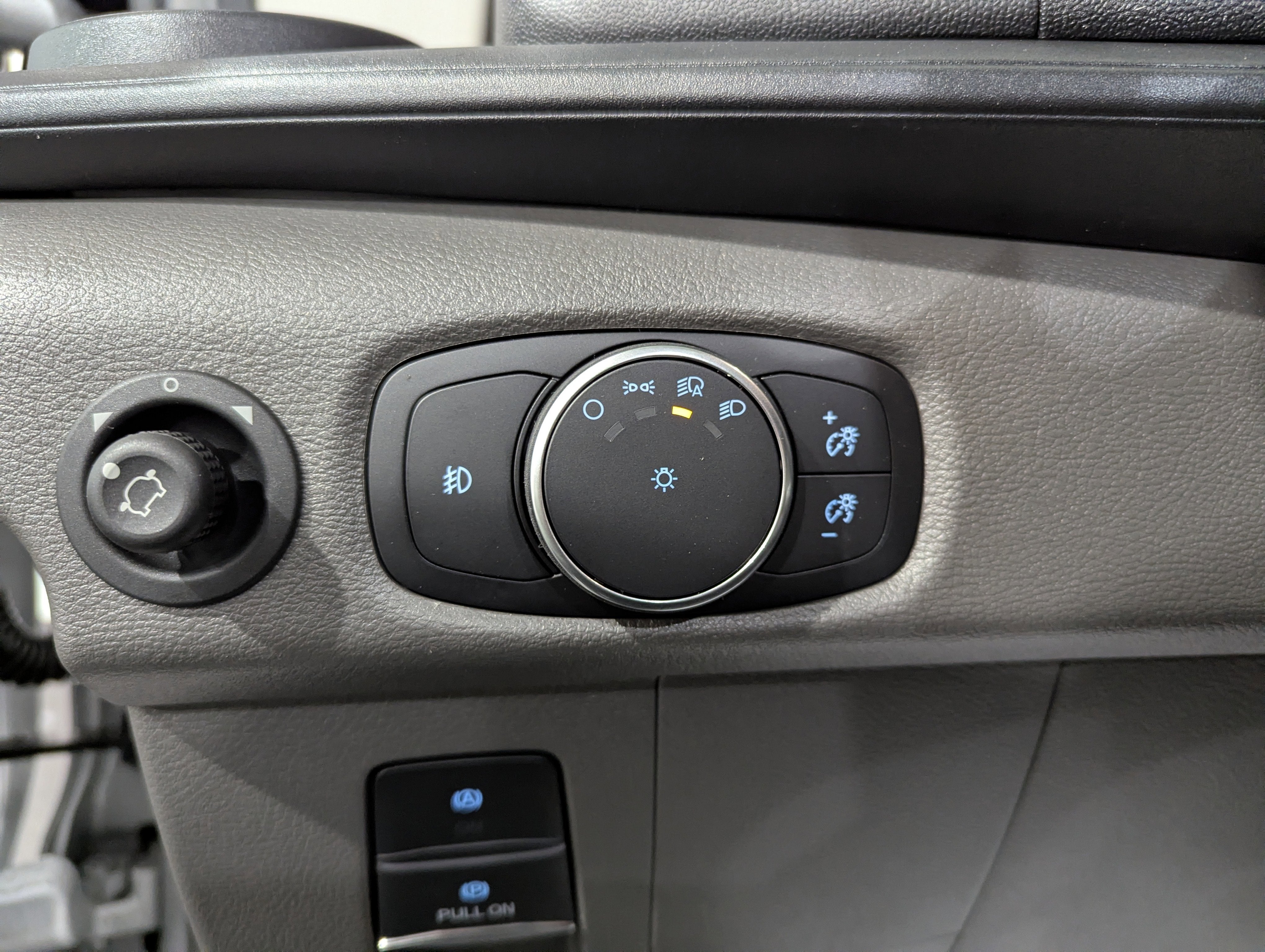 2026 Ford Transit Cargo Van Medium Roof AWD