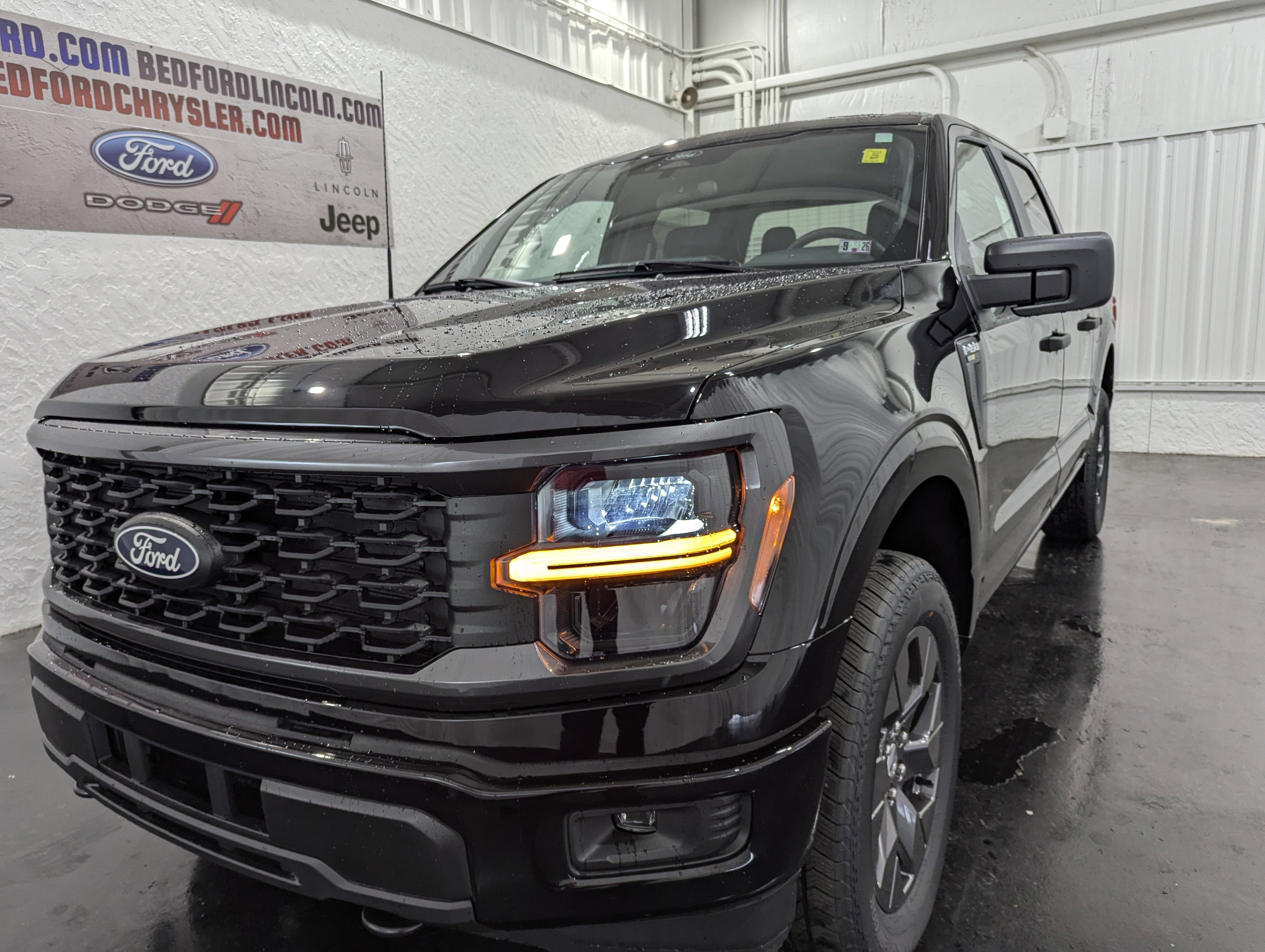 2025 Ford F-150 STX