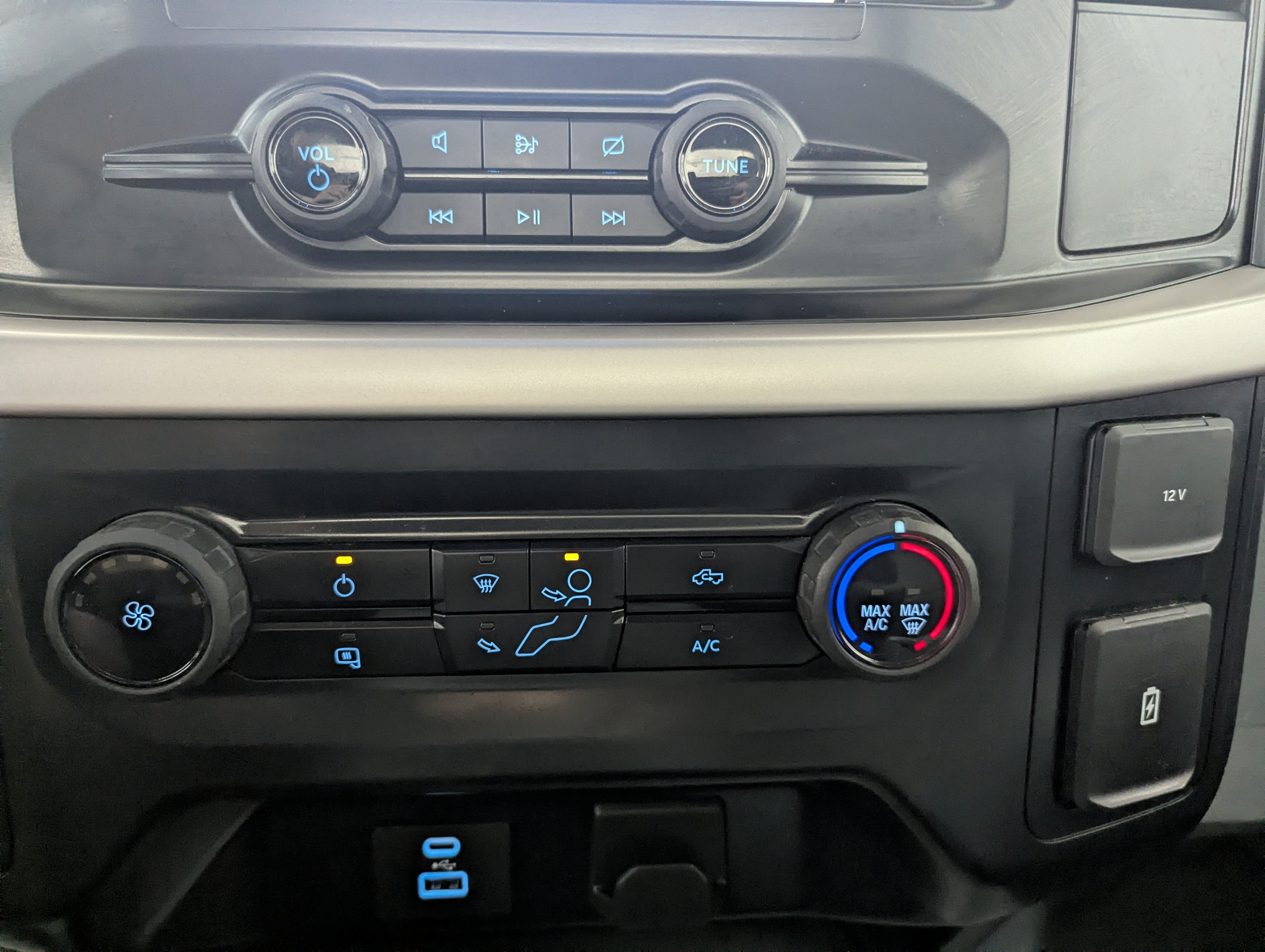 2023 Ford F-150 XL 4x4