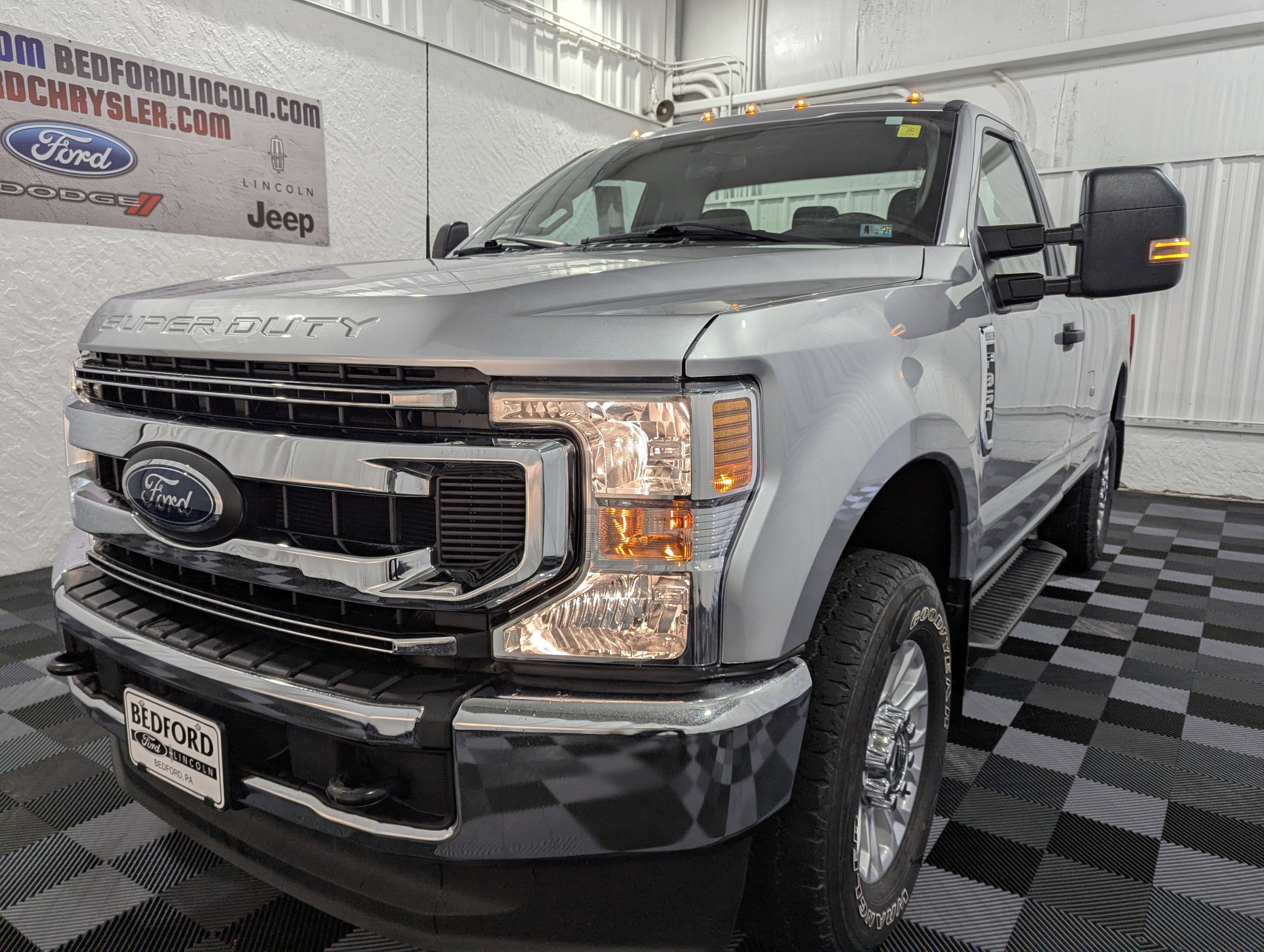 2022 Ford Super Duty F-350 SRW XL