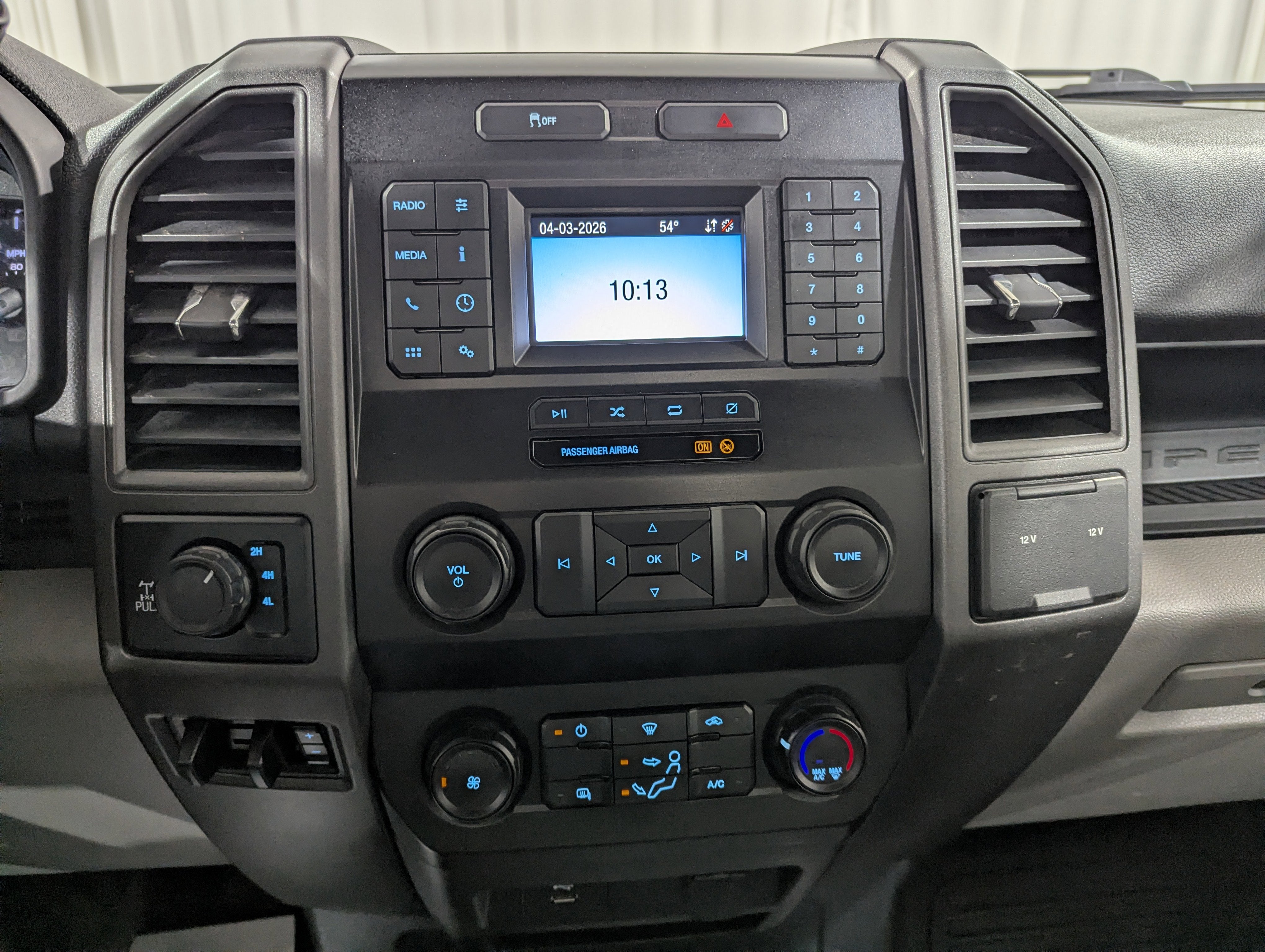 2022 Ford Super Duty F-350 SRW XL