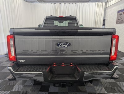 2027 Ford Super Duty F-350 DRW XLT