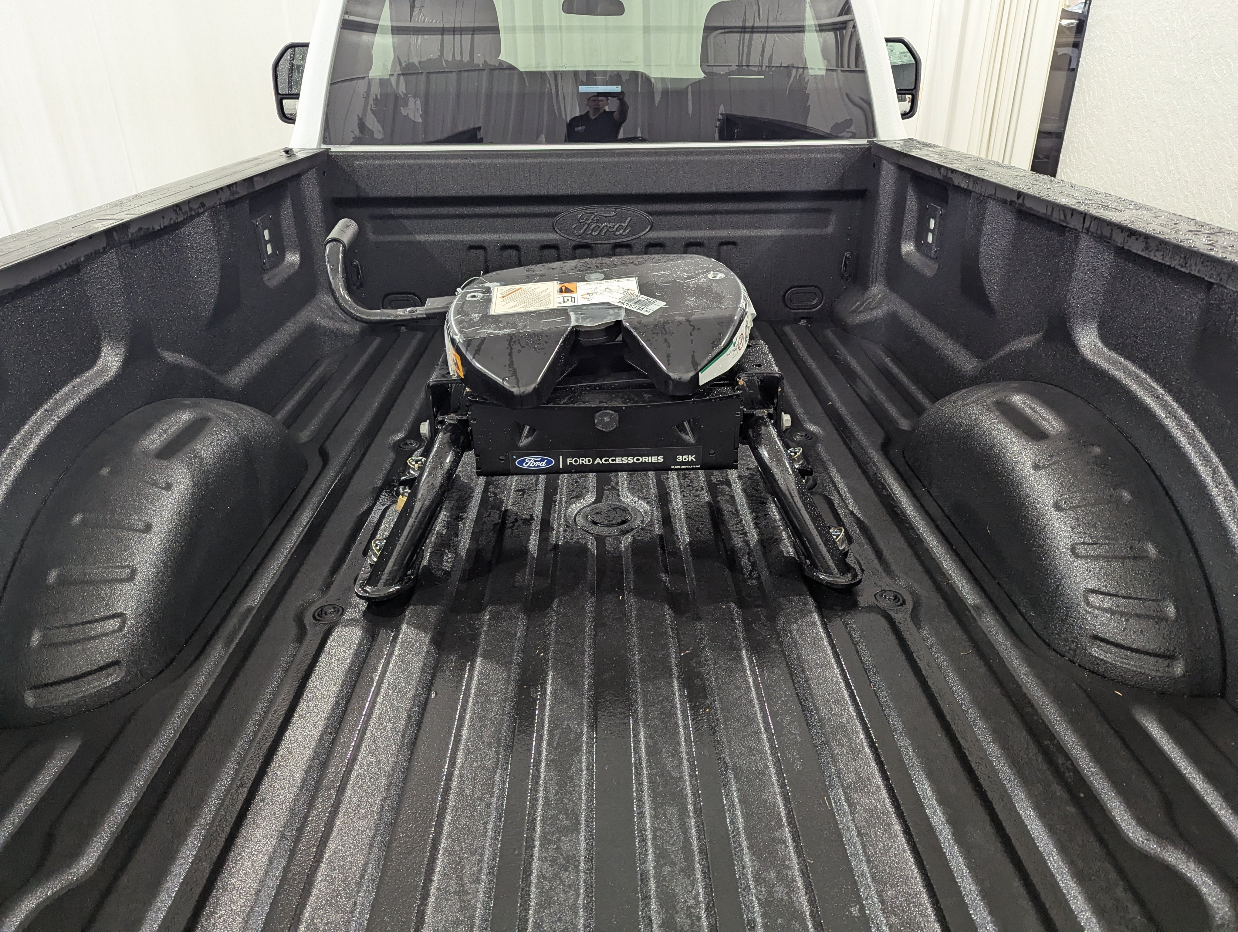 2027 Ford Super Duty F-450 DRW XLT