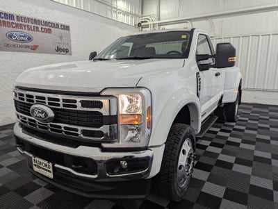 2027 Ford Super Duty F-450 DRW XLT