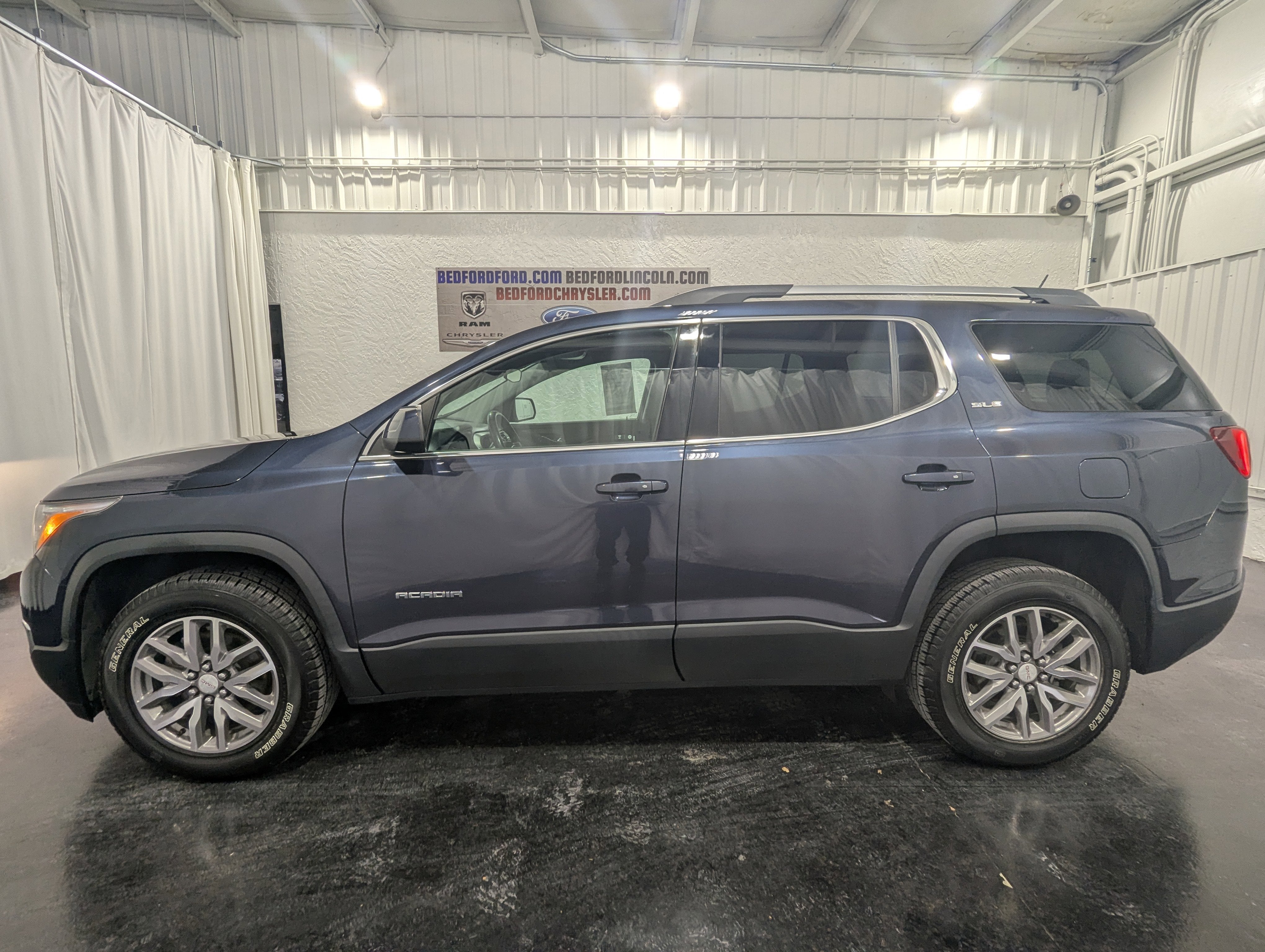 2019 GMC Acadia SLE