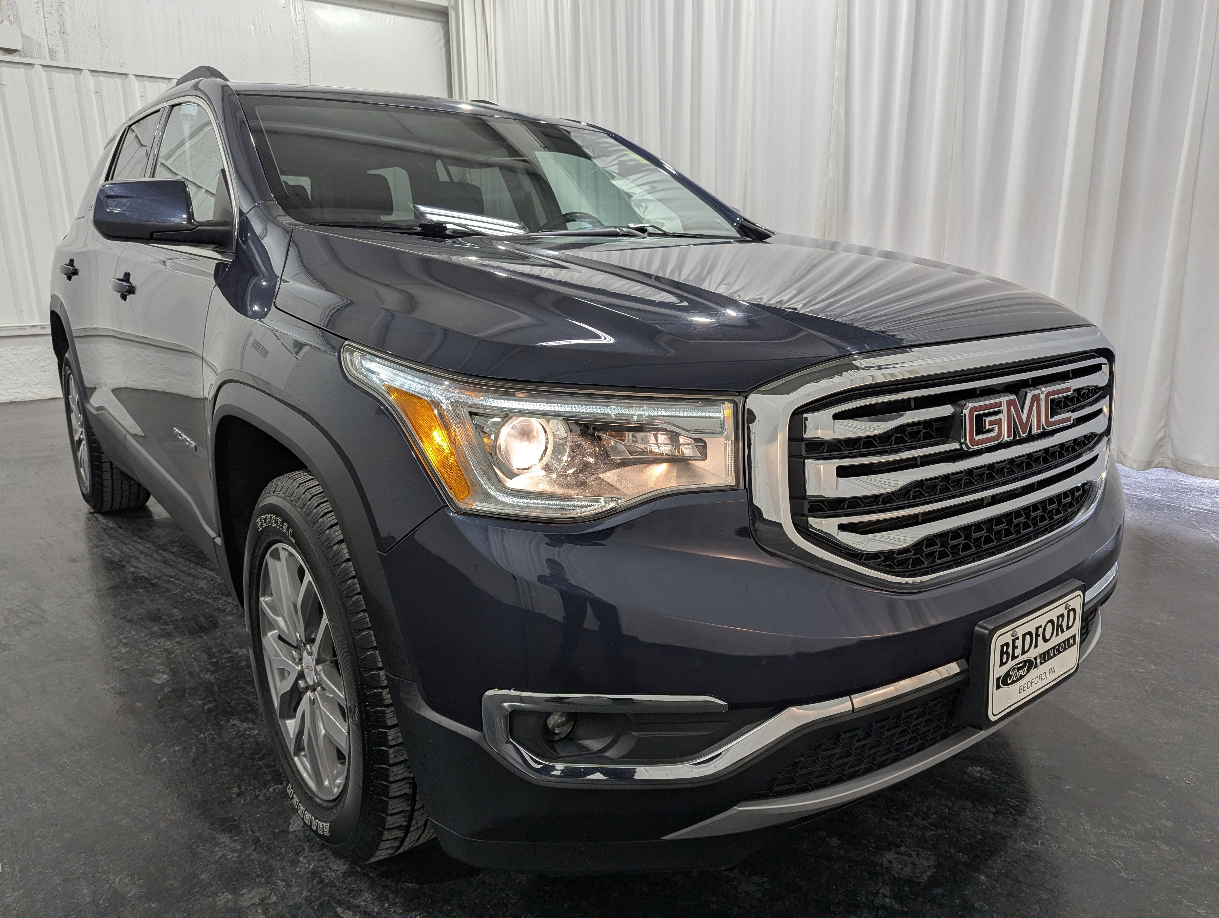 2019 GMC Acadia SLE