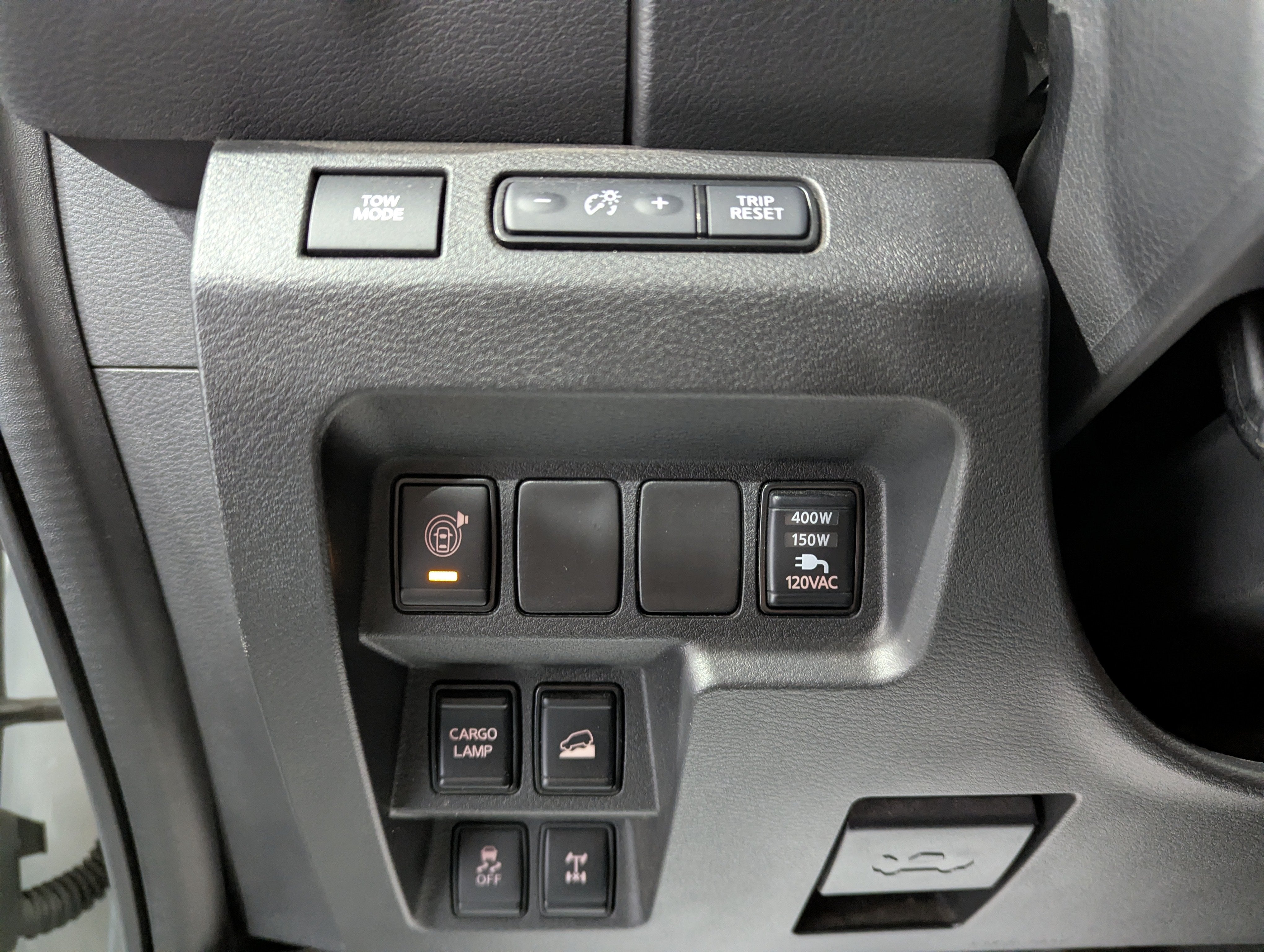 2025 Nissan Frontier PRO-4X 4x4