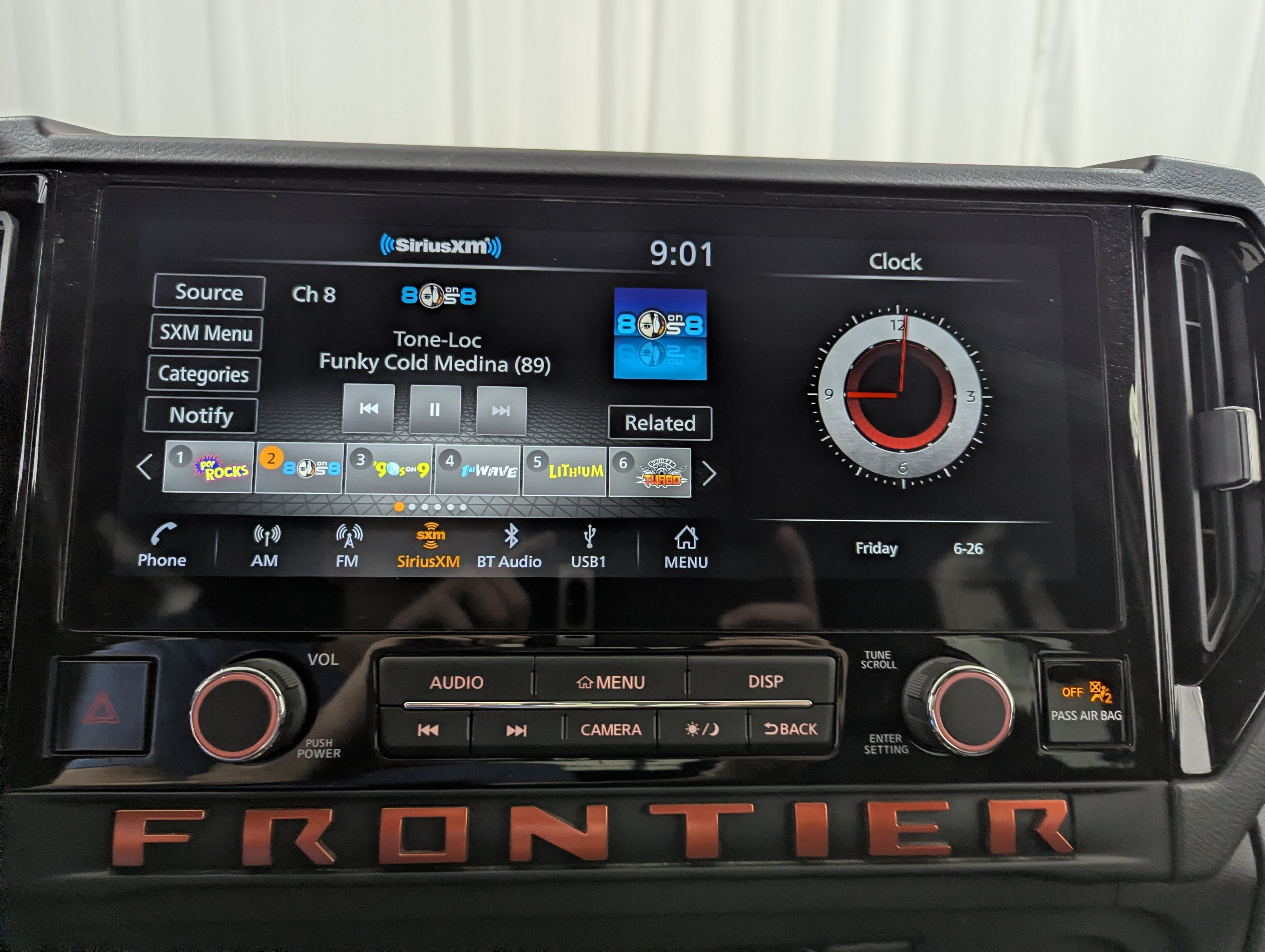 2025 Nissan Frontier PRO-4X 4x4