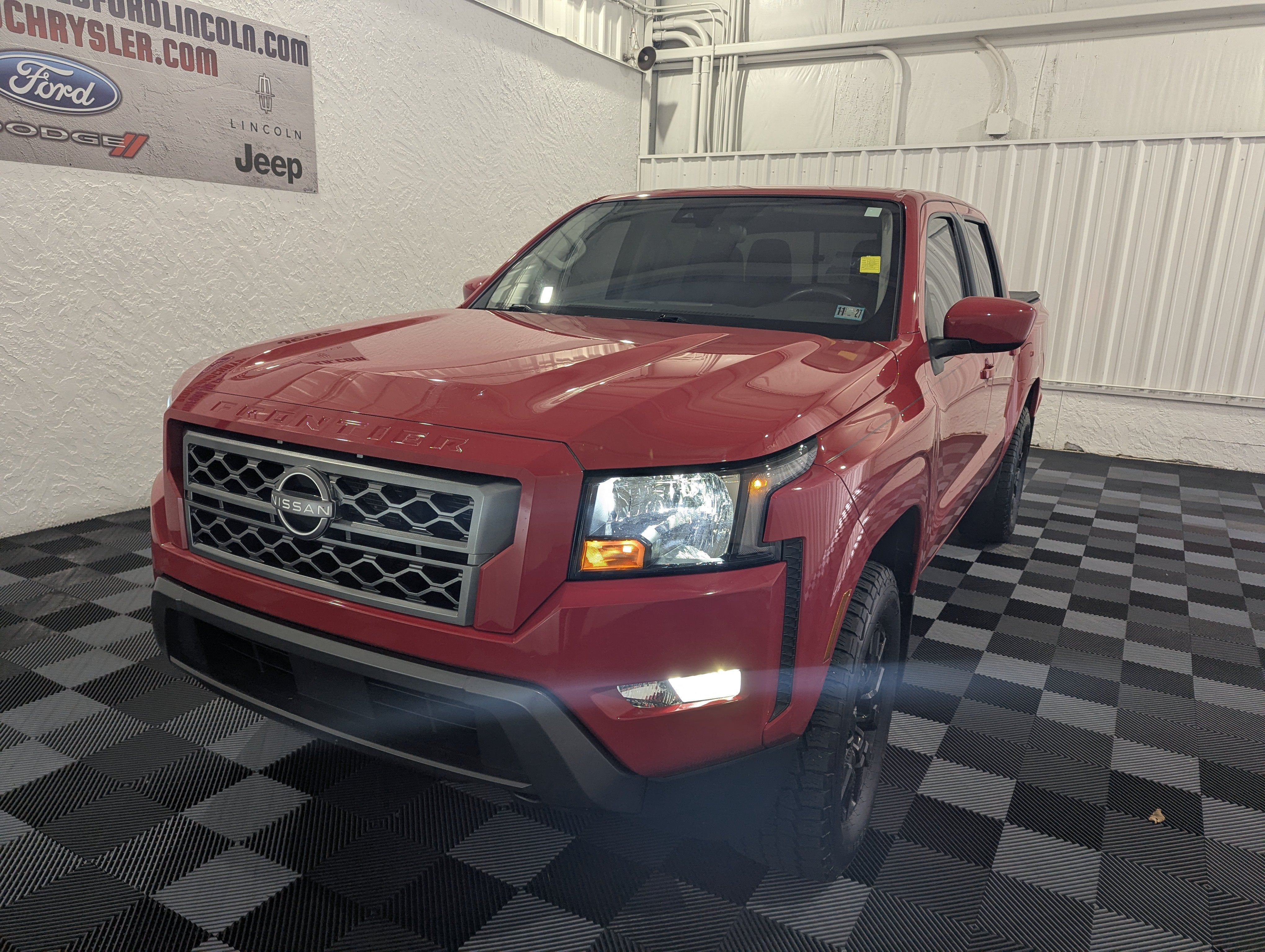 2022 Nissan Frontier SV 4x4