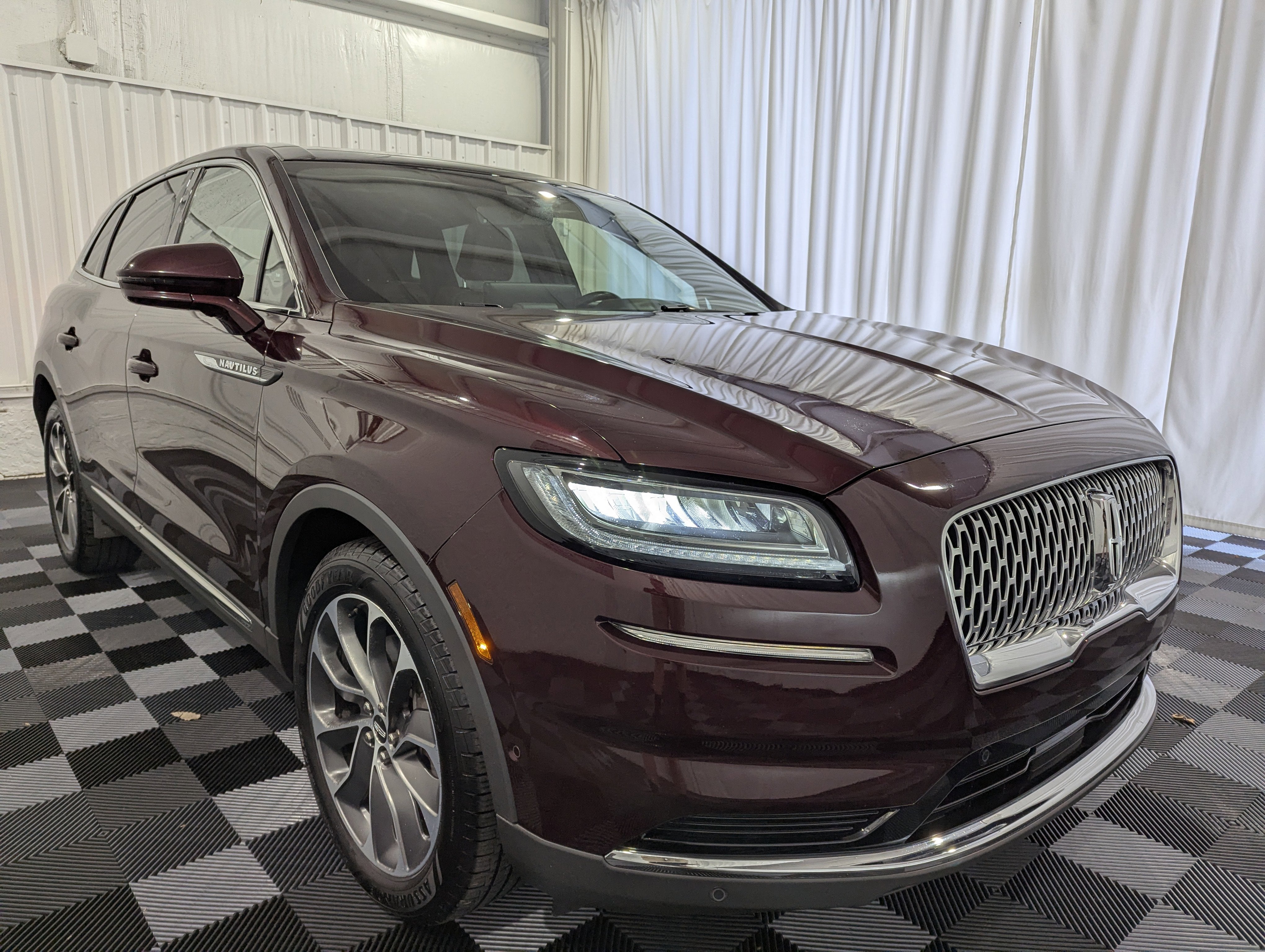 2022 Lincoln Nautilus Reserve