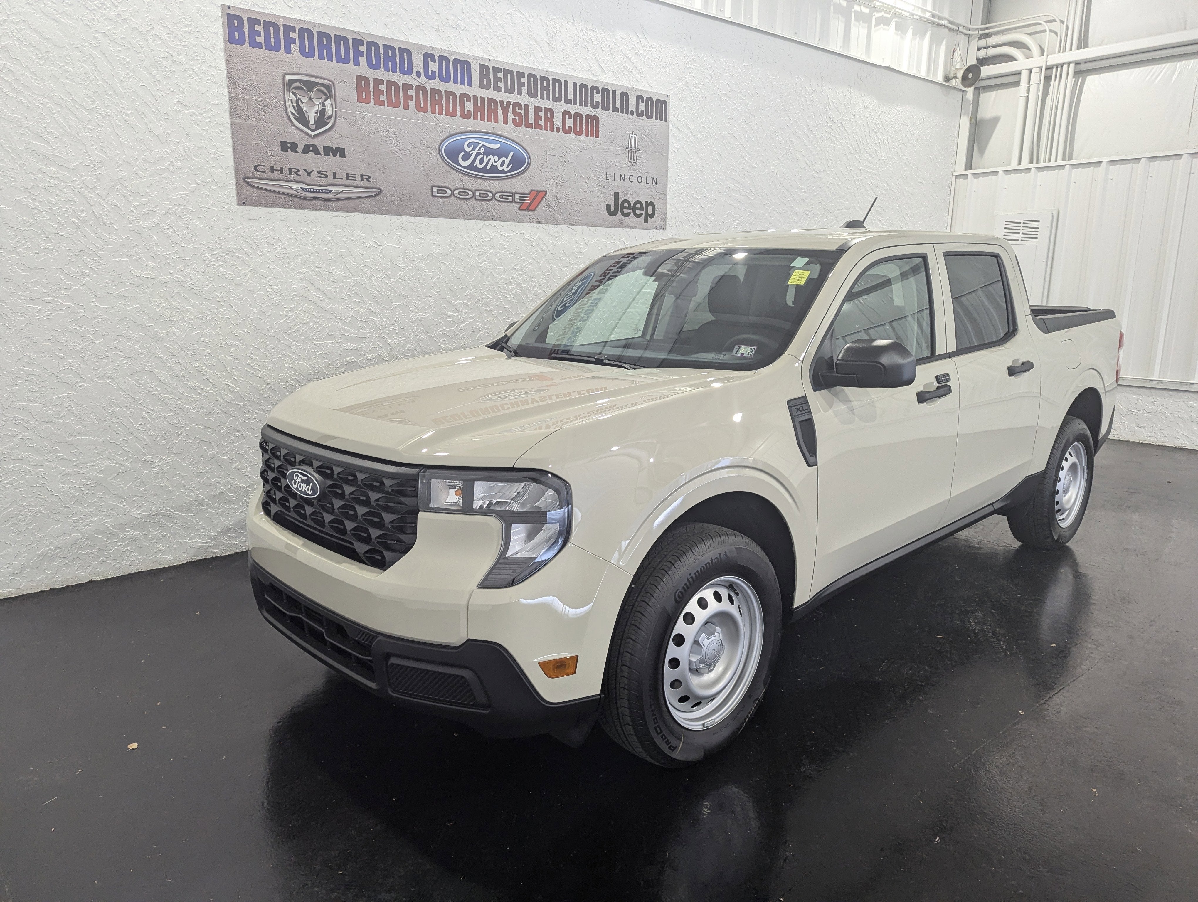 2025 Ford Maverick XL